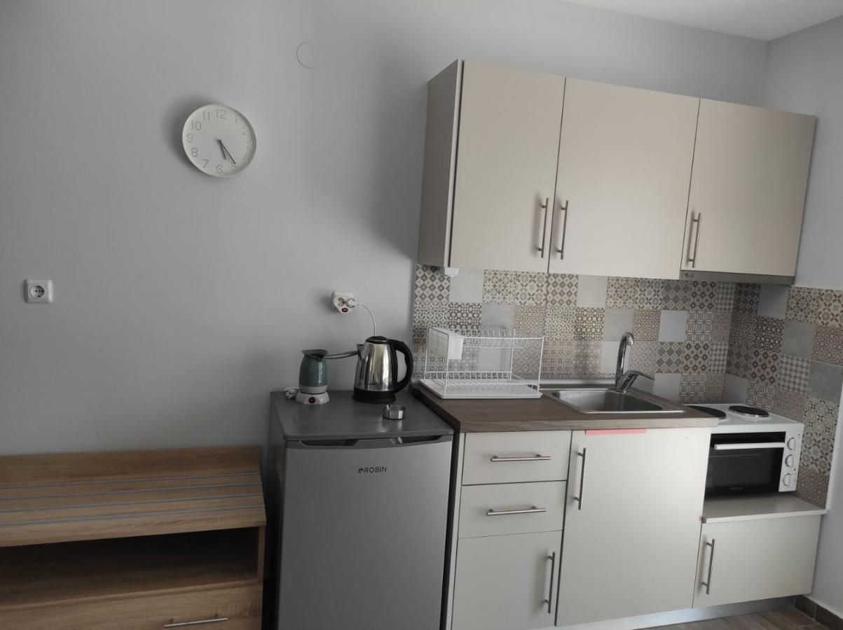 Ofrínion Blue Beach Apartments מראה חיצוני תמונה
